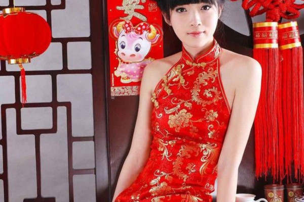 武汉风情，茶香四溢，换装演绎养生美学之旅